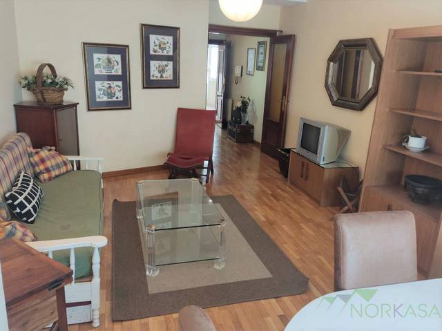 Piso en Alquiler en  Marcelino Fernandez  en Fozaneldi - Tenderina