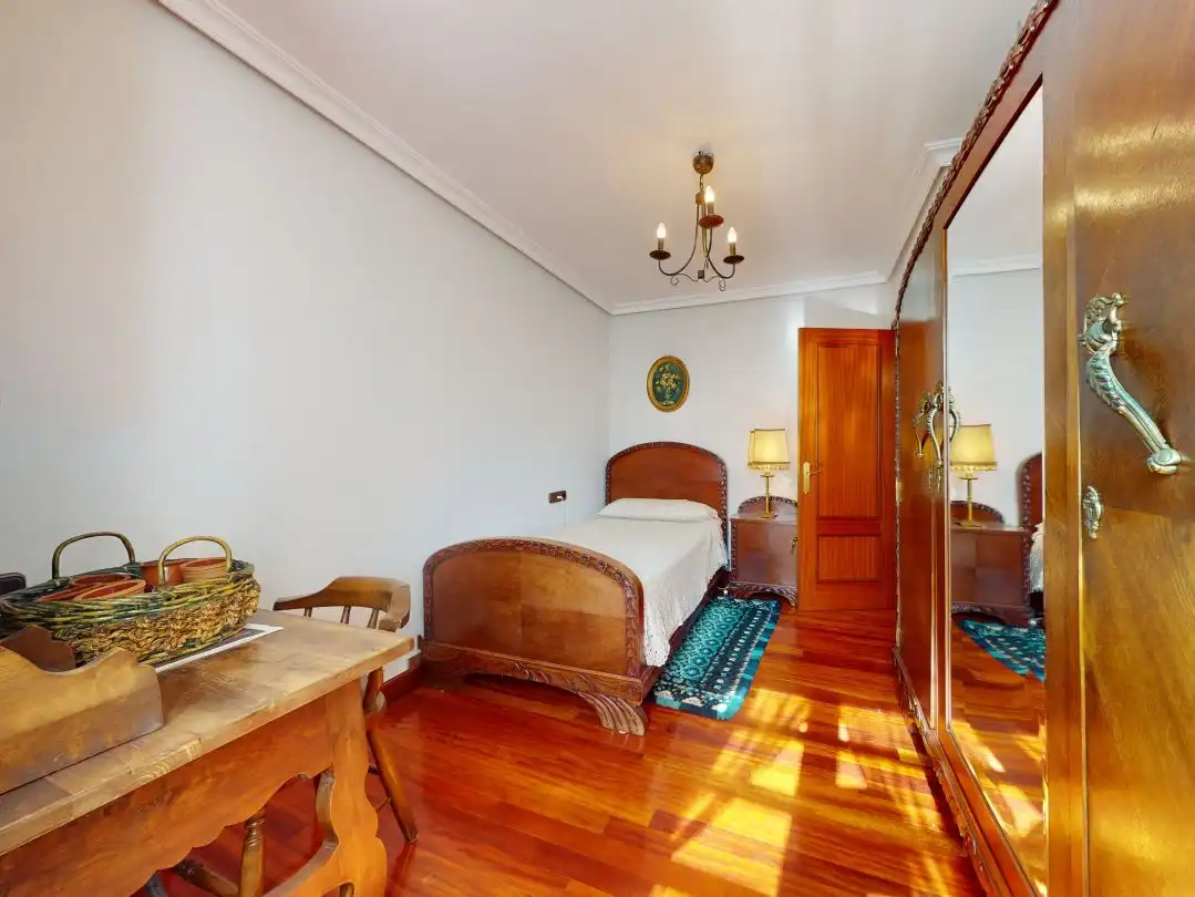 Bedroom of Flat for sale in Legazpi  with Heating and Furnished