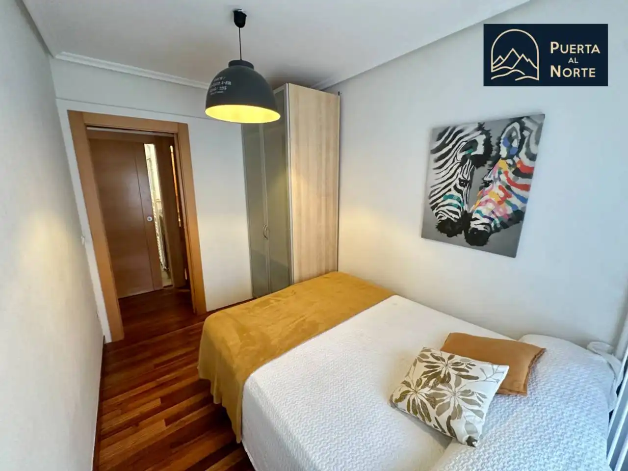 Habitación de Piso de alquiler en Santander con Calefacción, Trastero y Amueblado