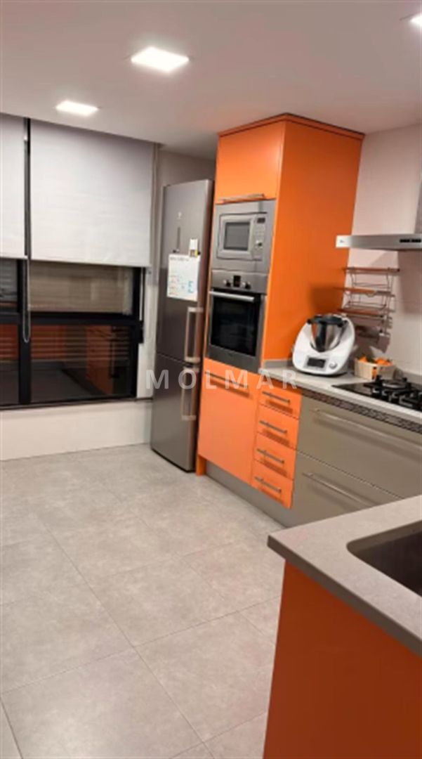 Cuina de Pis en venda en La Vall d'Uixó amb Aire condicionat, Parquet i Moblat