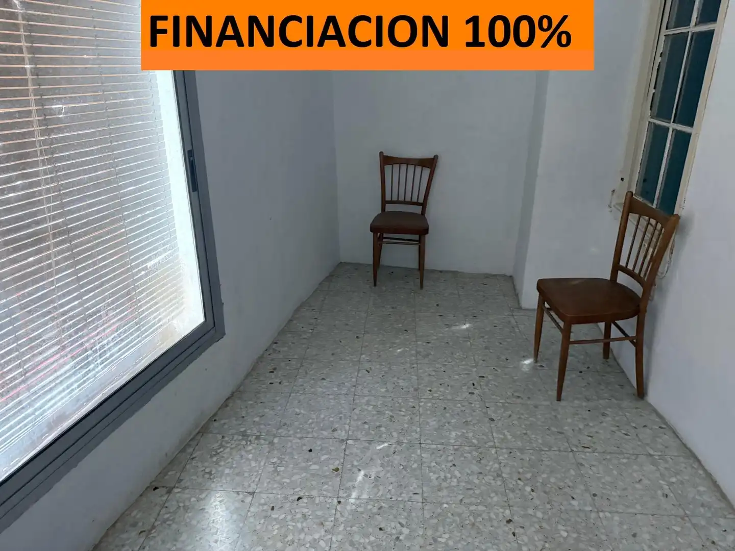 Houses for sale in Calle Muntadas, Lumpiaque