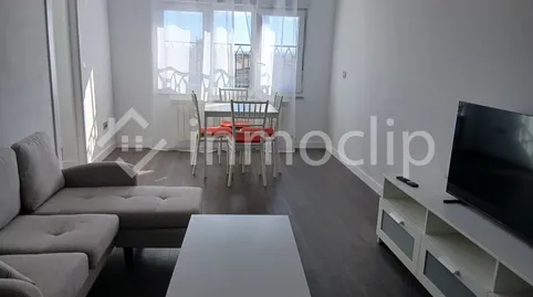 Foto 3 de Piso de alquiler en Avenida Alfonso IX de Leon, Chinchibarra, Salamanca Capital