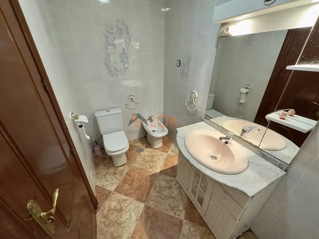 Bathroom of Flat for sale in Málaga