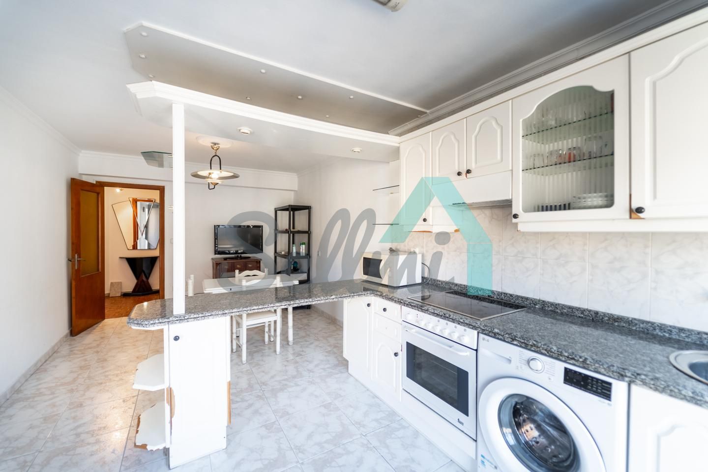 Kitchen of Flat for sale in Oviedo   with Terrace