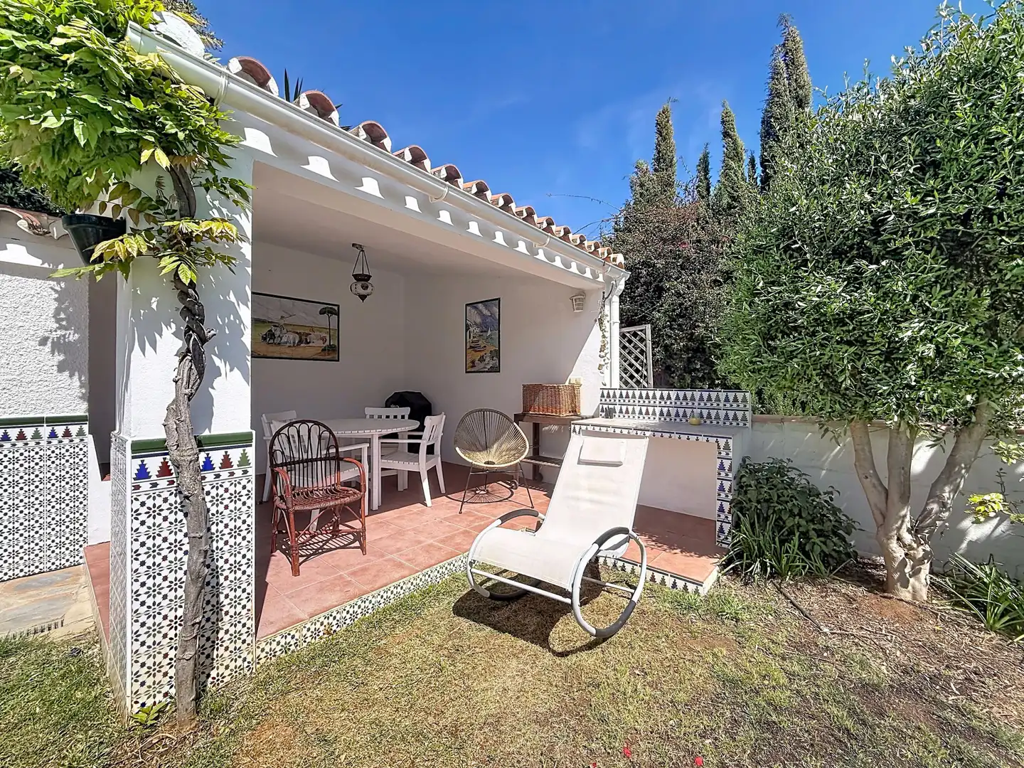 Jardí de Casa o xalet en venda en Manilva amb Aire condicionat, Jardí privat i Terrassa