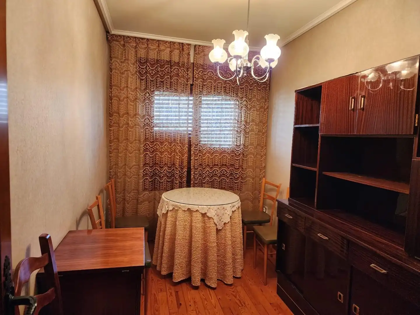 Dining room of Flat for sale in Jaca  with Terrace, Storage room and Furnished