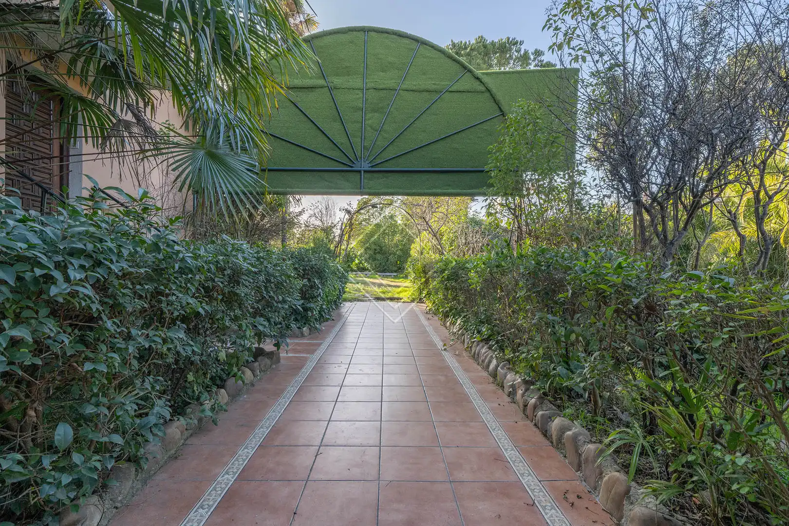 Jardín de Casa o chalet en venta en Madrid con Jardín privado, Terraza y Piscina