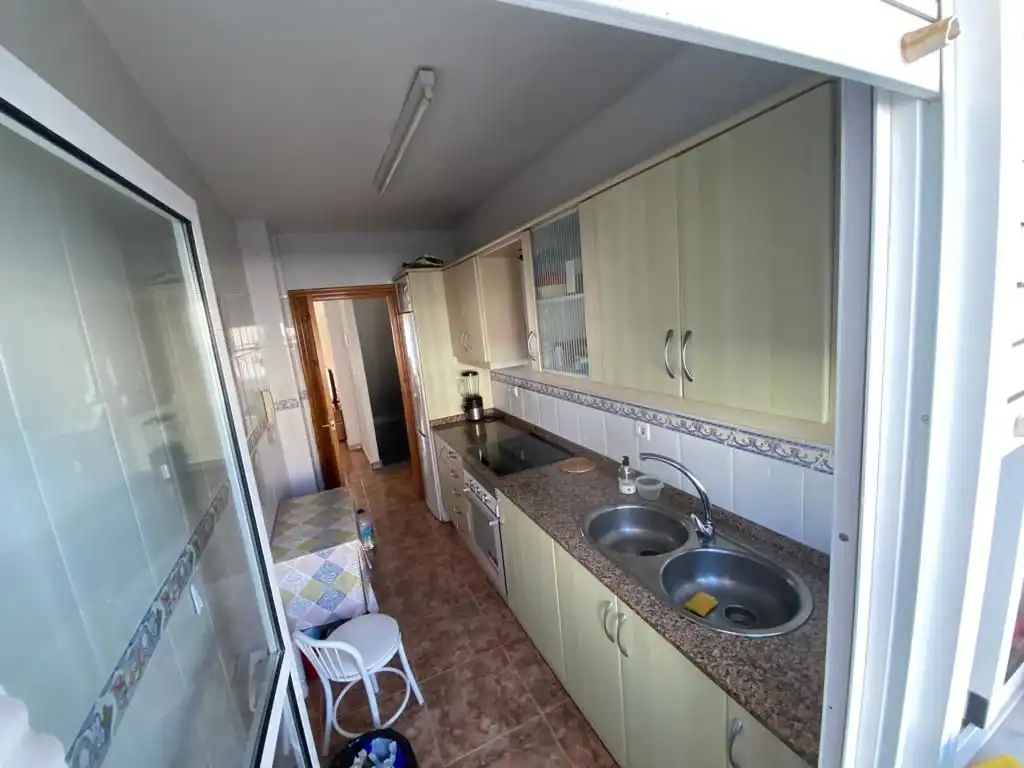 Cuina de Dúplex en venda en Los Alcázares amb Aire condicionat, Terrassa i Traster