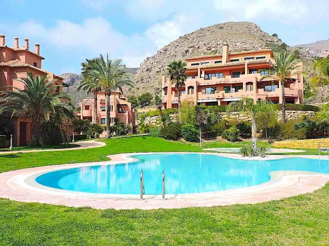 Apartment mit Pool zum Verkauf in Golf Bahía, imagen 39