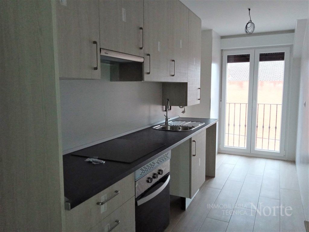 Kitchen of Flat to rent in Ajalvir