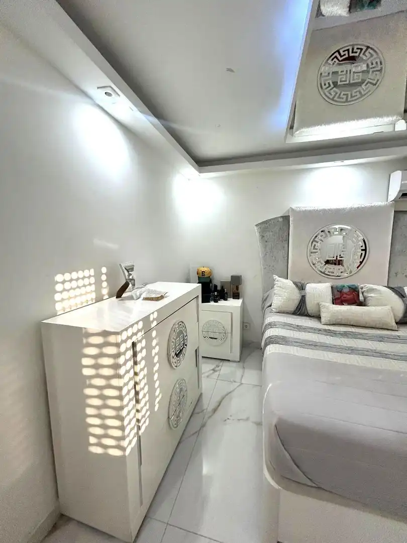 Bedroom of Flat for sale in Sevilla  with Air Conditioner and Terrace