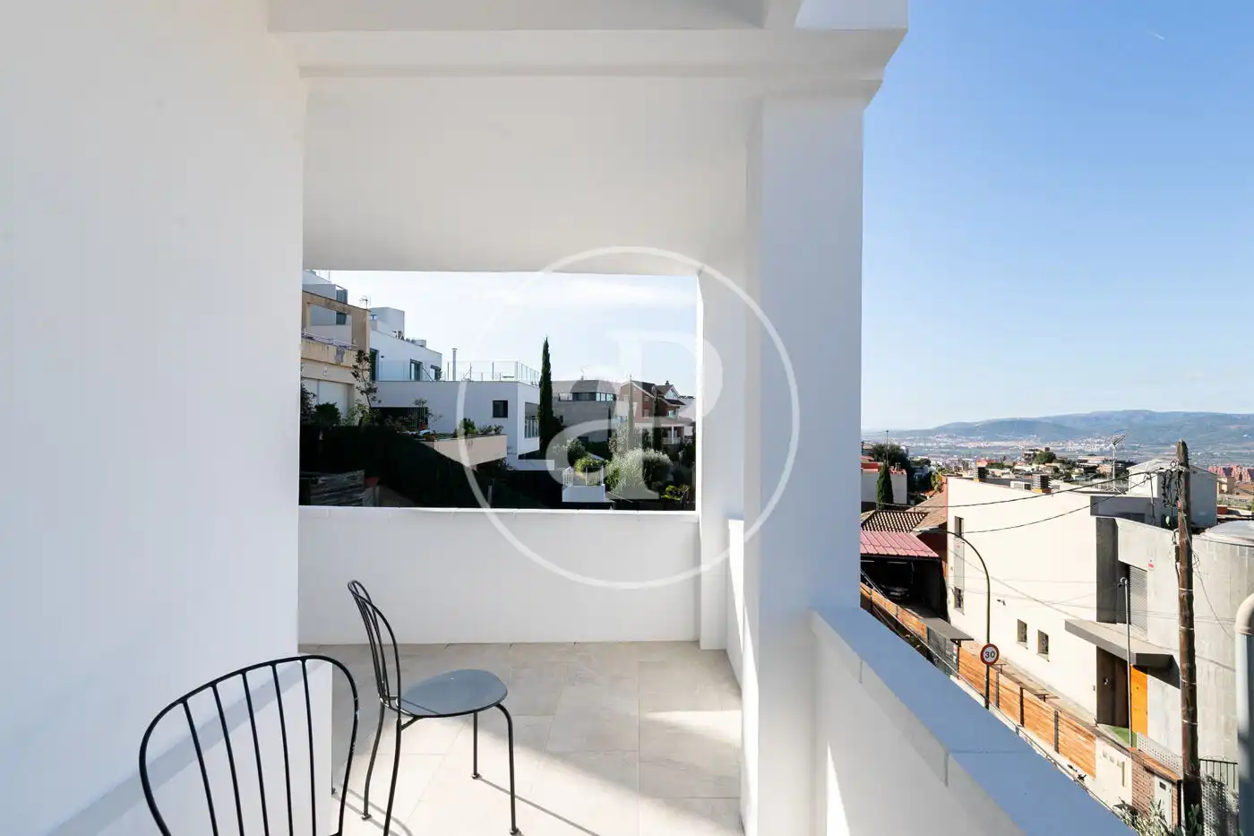 Terrassa de Casa o xalet en venda en Esplugues de Llobregat amb Calefacció, Jardí privat i Terrassa
