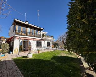 Jardí de Casa o xalet en venda en Corpa amb Aire condicionat, Calefacció i Jardí privat