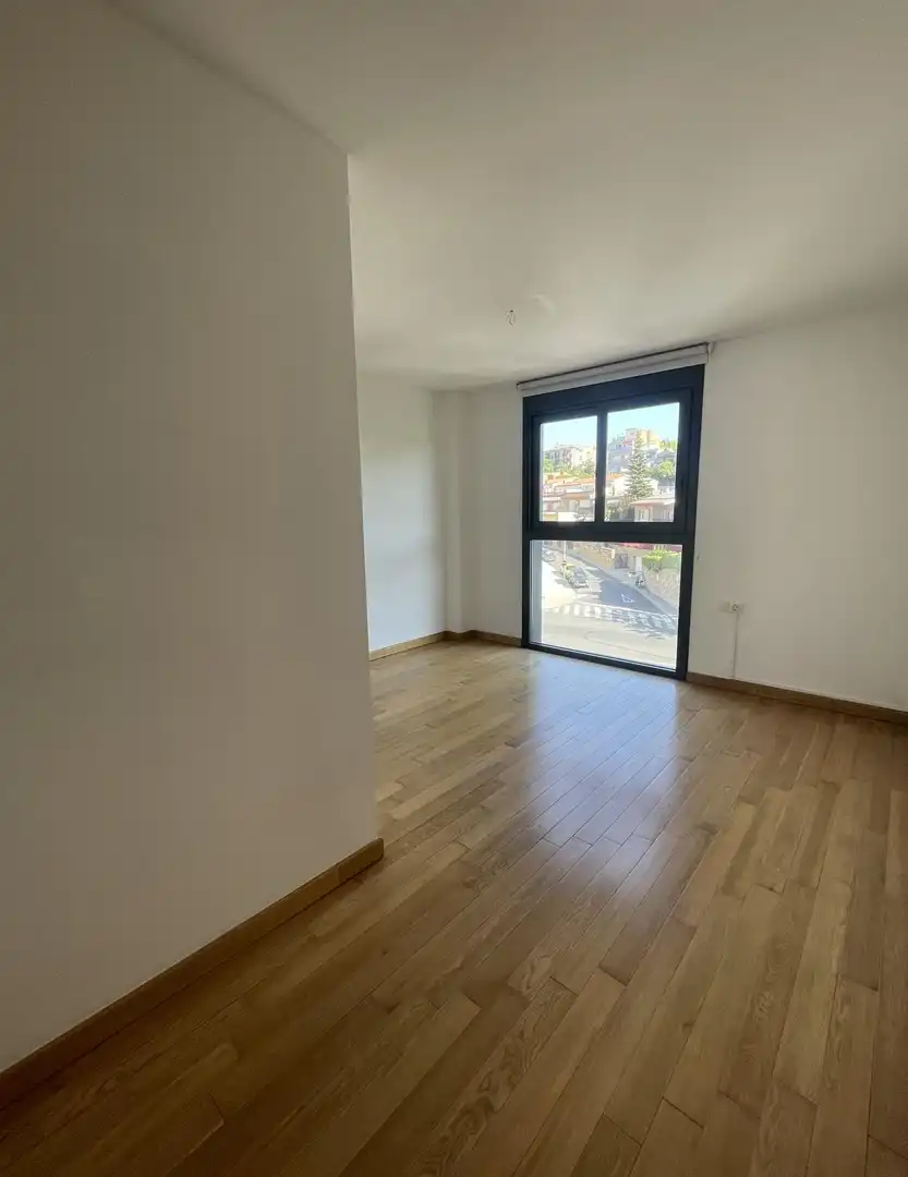 Habitación de Piso en venta en Igualada con Calefacción y Jardín privado