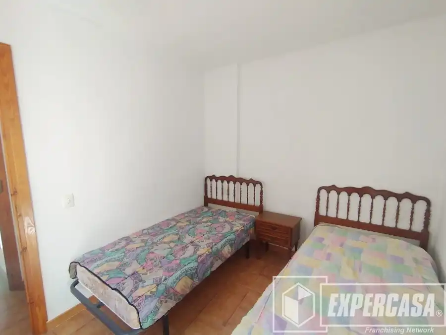 Habitación de Piso en venta en Navajas con Terraza