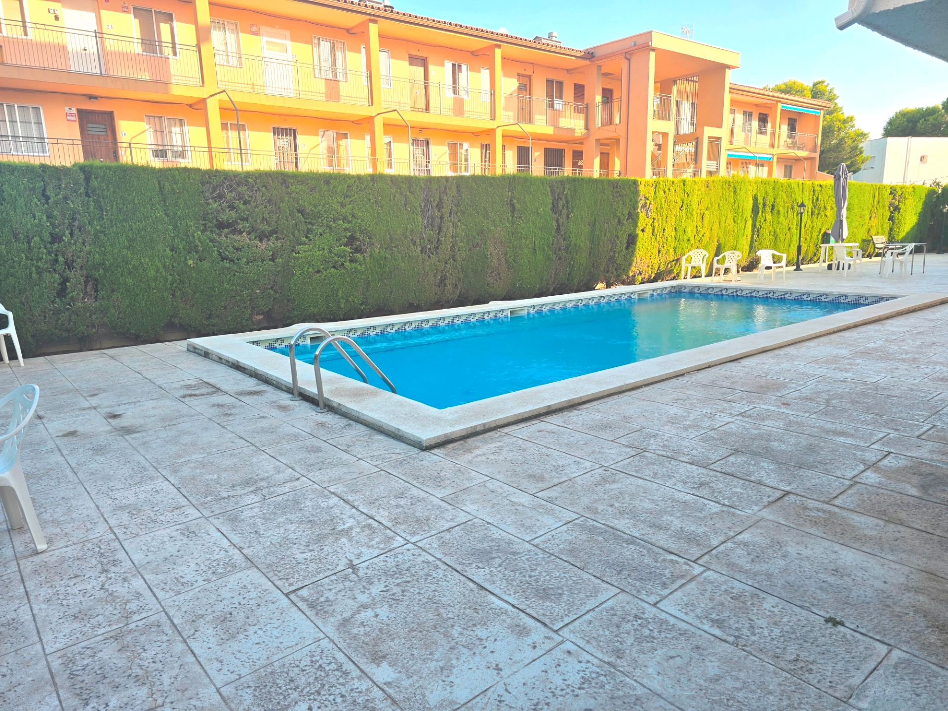 Piscina de Apartamento en venta en Mont-roig del Camp con Aire acondicionado, Terraza y Amueblado