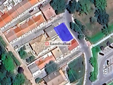 Terreni e lotti in vendita a Peralba 15