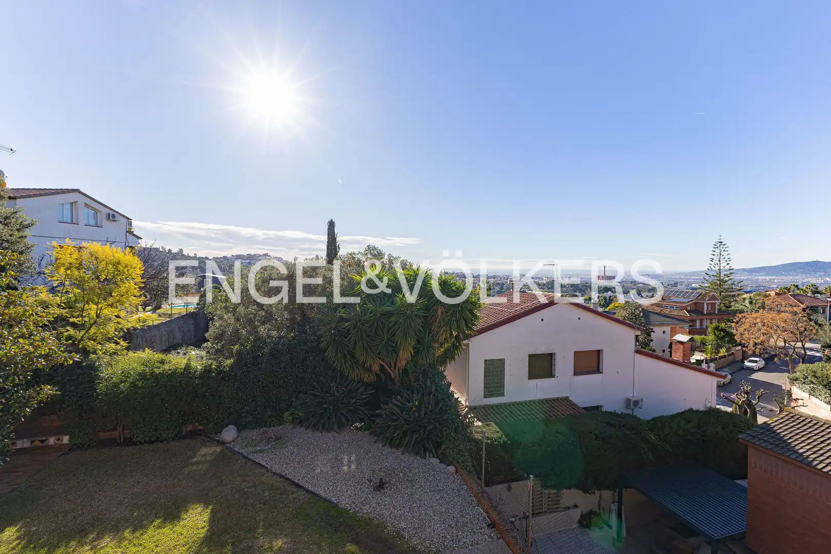 Vista exterior de Casa o chalet en venta en Sant Just Desvern con Aire acondicionado, Calefacción y Jardín privado
