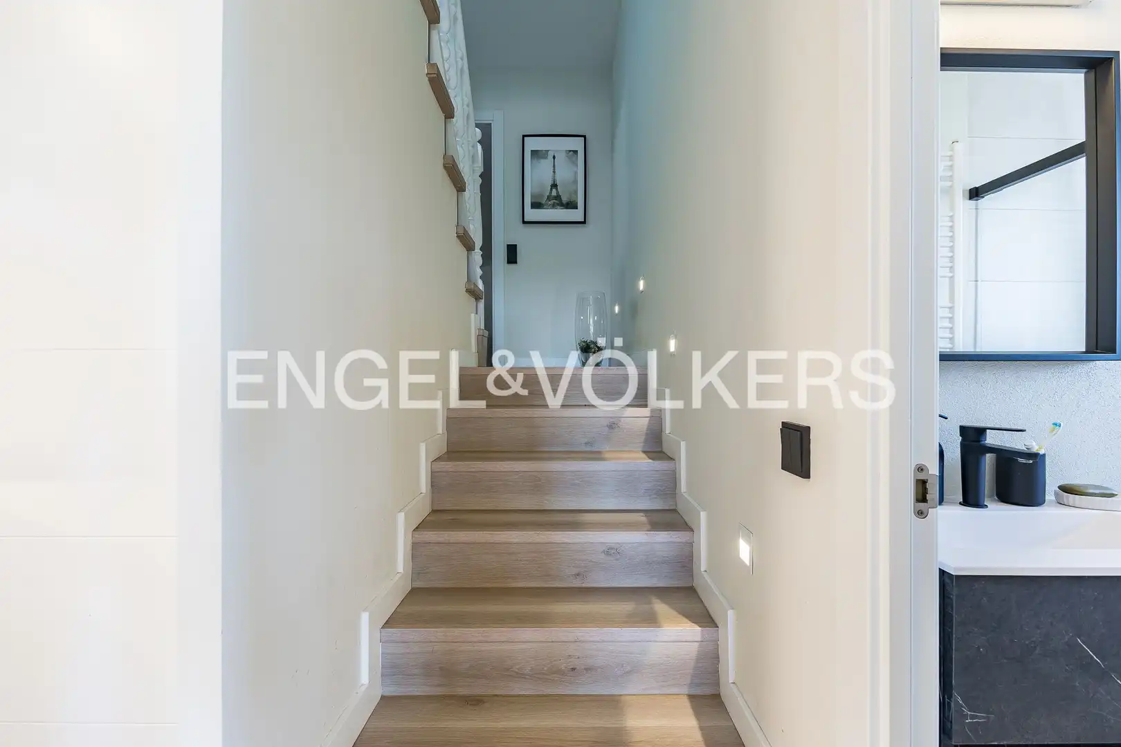 Houses for sale in El Vendrell  with Heating, Private garden and Parquet flooring