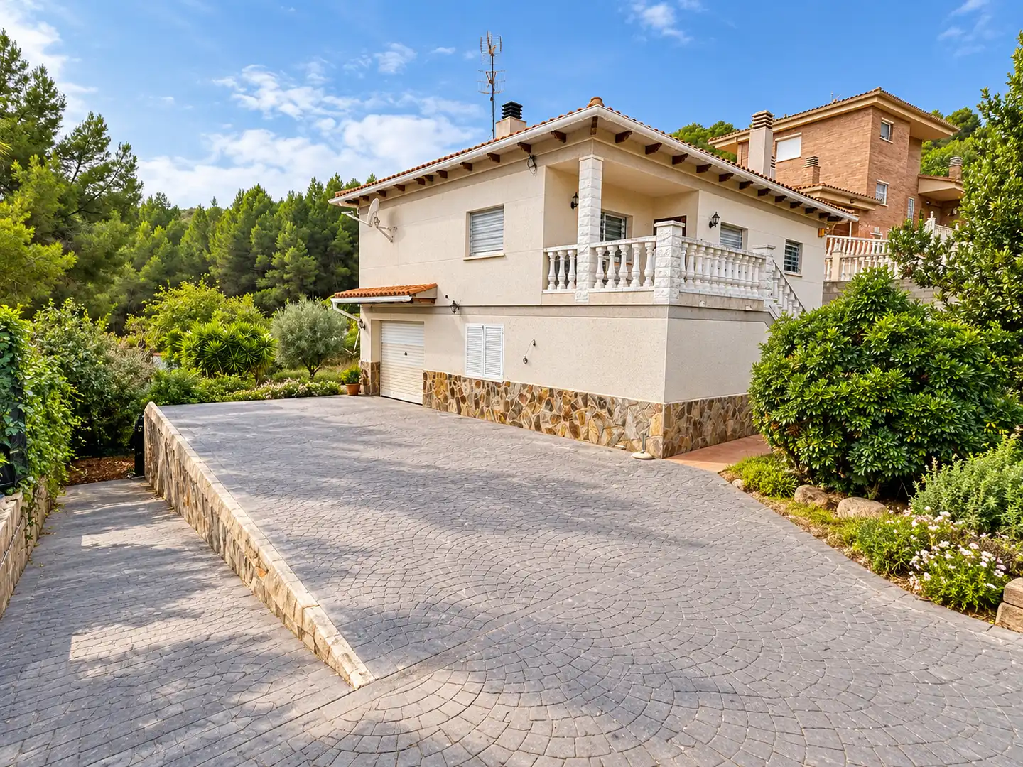 Vista exterior de Casa o chalet en venta en Costa Cunit - Els Jardins - Els Rosers
