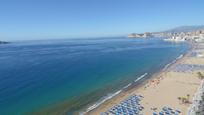 Vista exterior de Apartament en venda en Benidorm amb Aire condicionat, Calefacció i Jardí privat