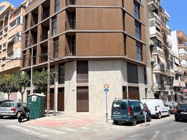 Pis amb ascensor de lloguer a Calle FOGLIETTI 18