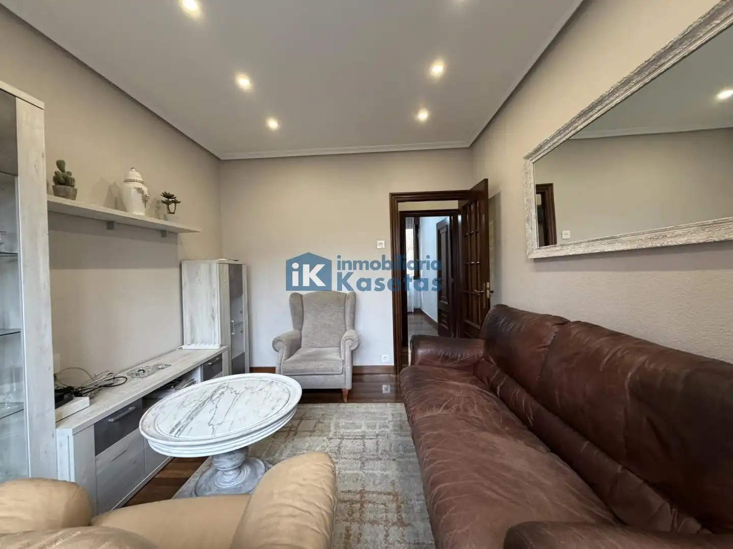 Sala de estar de Piso en venta en Basauri  con Calefacción