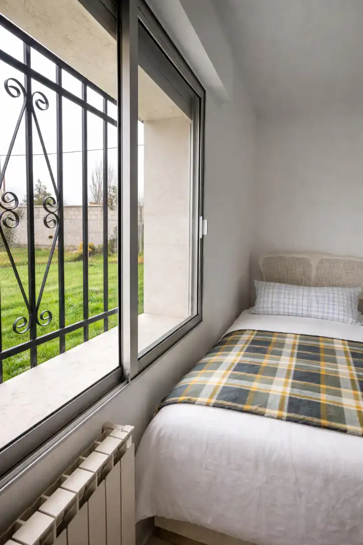 Habitación de Casa o chalet en venta en Zaragoza con Aire acondicionado, Calefacción y Jardín privado