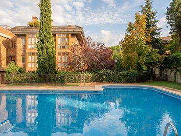 Piano terra con piscina in vendita a Moncloa - Aravaca
