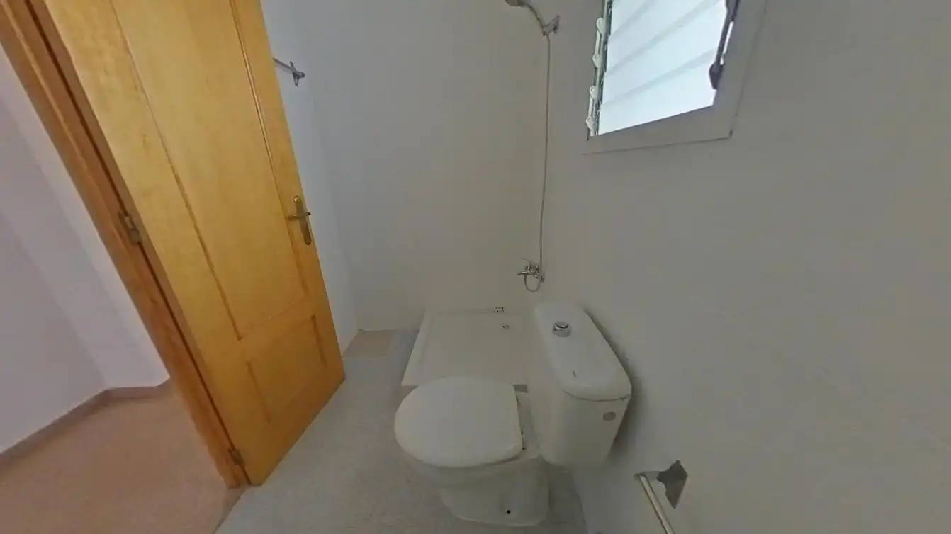 Bany de Pis en venda en Elda