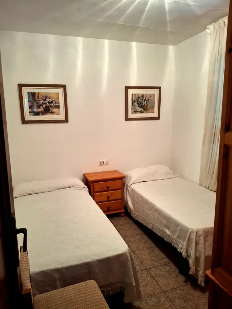 Dormitori de Casa adosada en venda en El Puig de Santa Maria amb Aire condicionat, Jardí privat i Terrassa