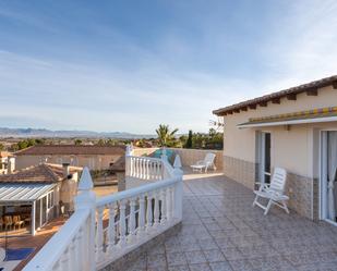 Terrassa de Casa o xalet en venda en Campos del Río amb Aire condicionat, Terrassa i Piscina