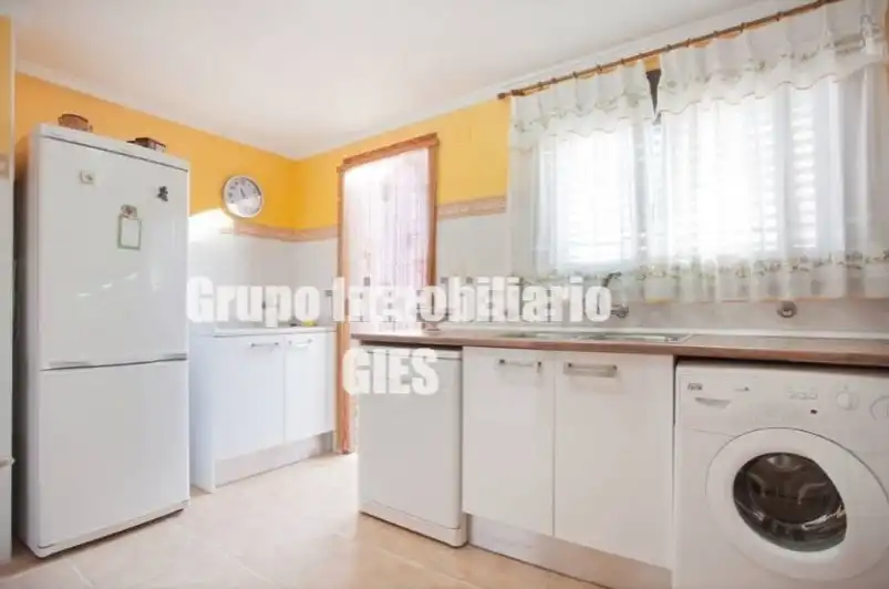Cocina de Casa adosada en venta en Sueca con Aire acondicionado, Calefacción y Terraza