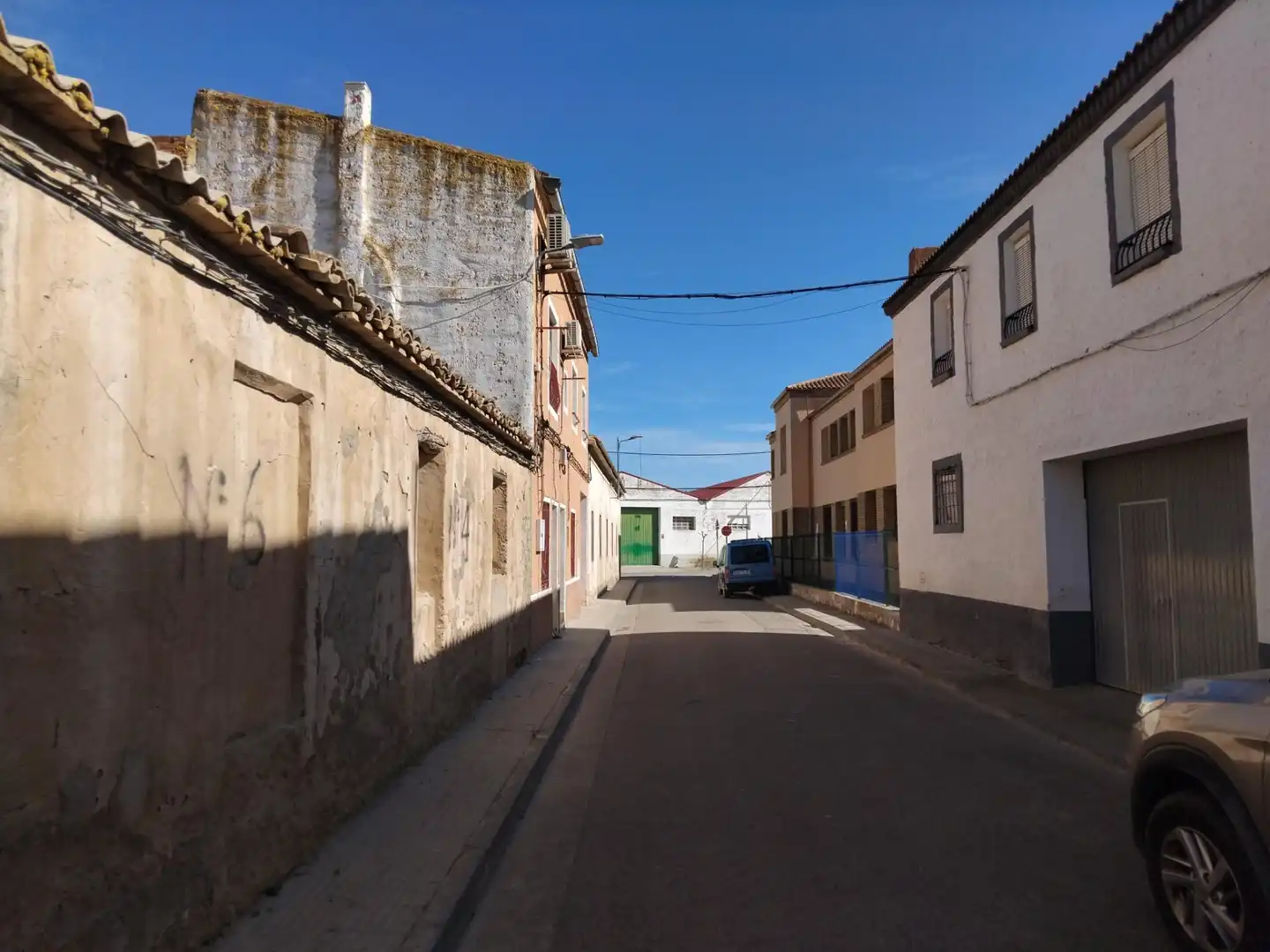 Exterior view of Industrial buildings for sale in Pradilla de Ebro