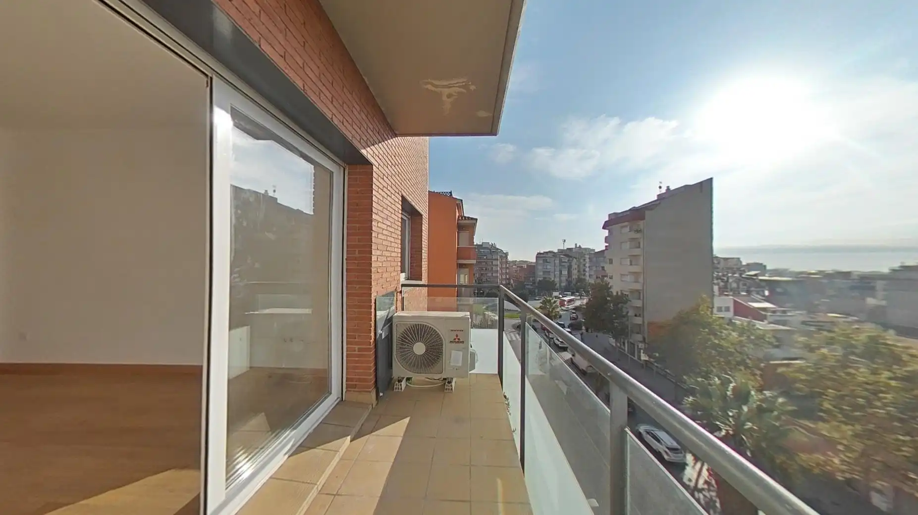 Piso en venta en Av Abat Marcet, Zona Esportiva