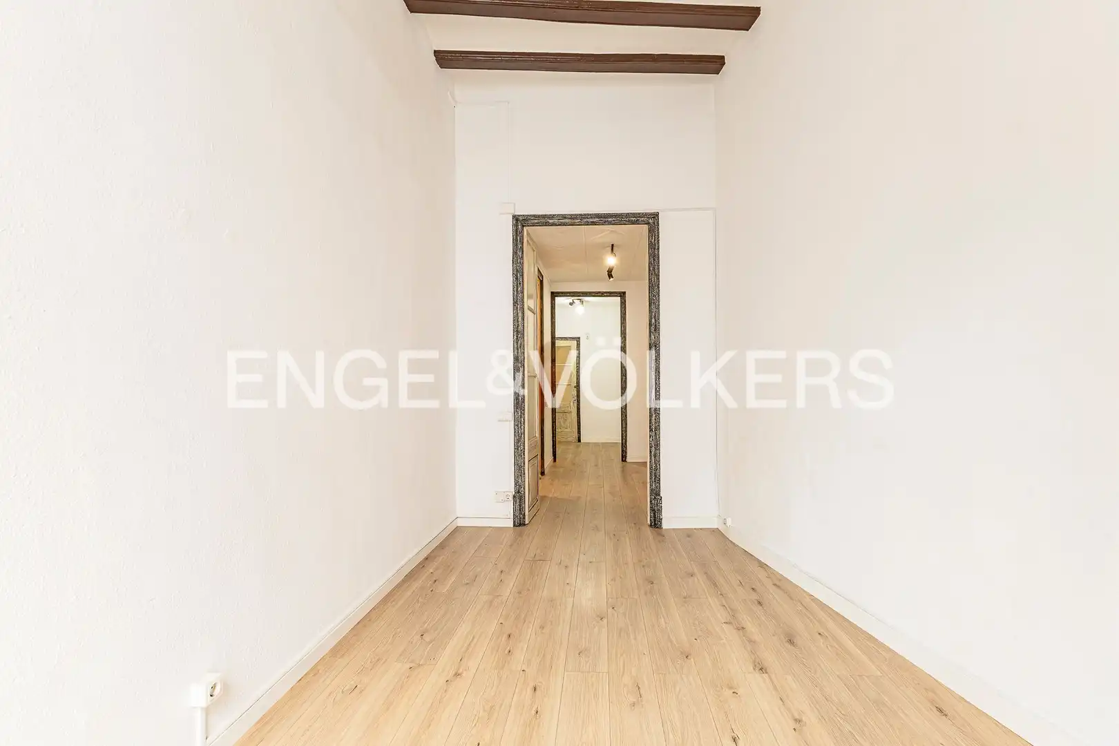 Piso con terraza en venta en Ciutat Vella, imagen 3