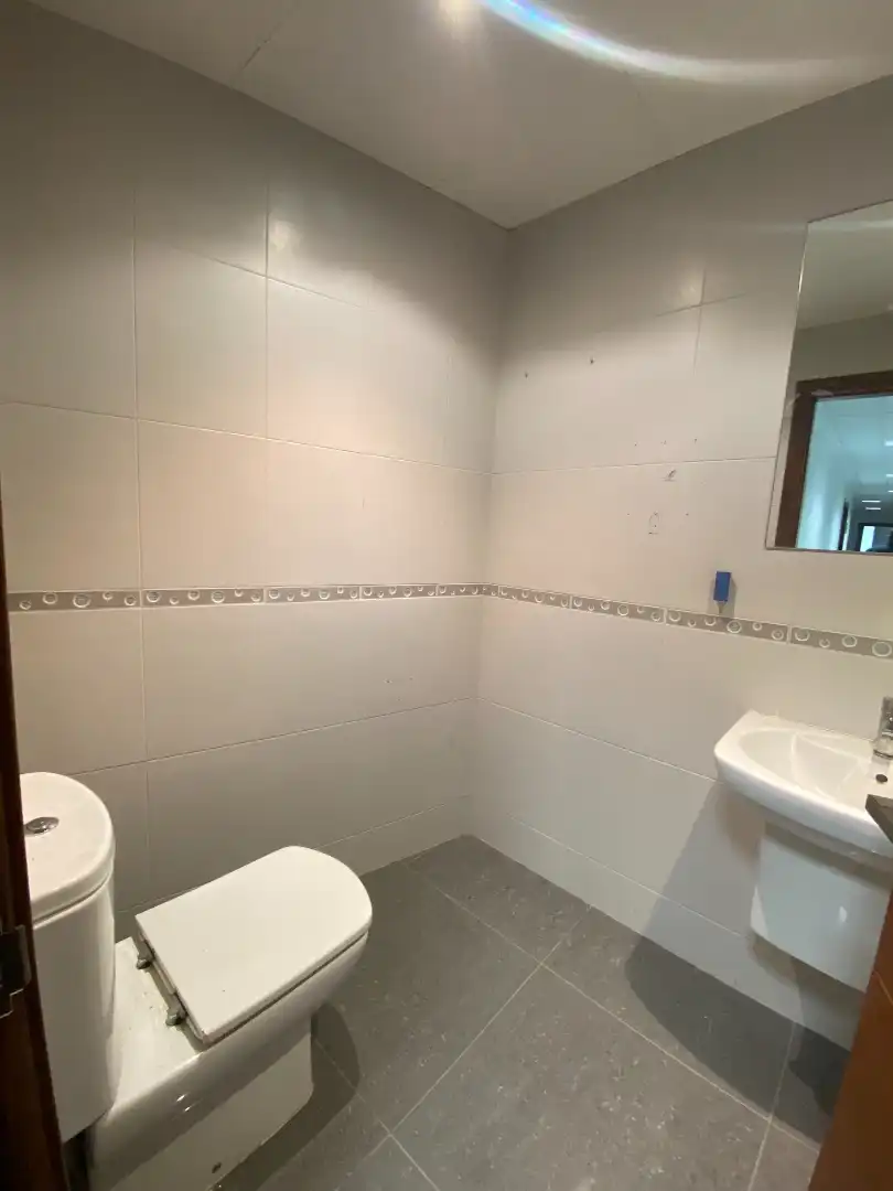 Baño de Local de alquiler en Benimodo con Aire acondicionado