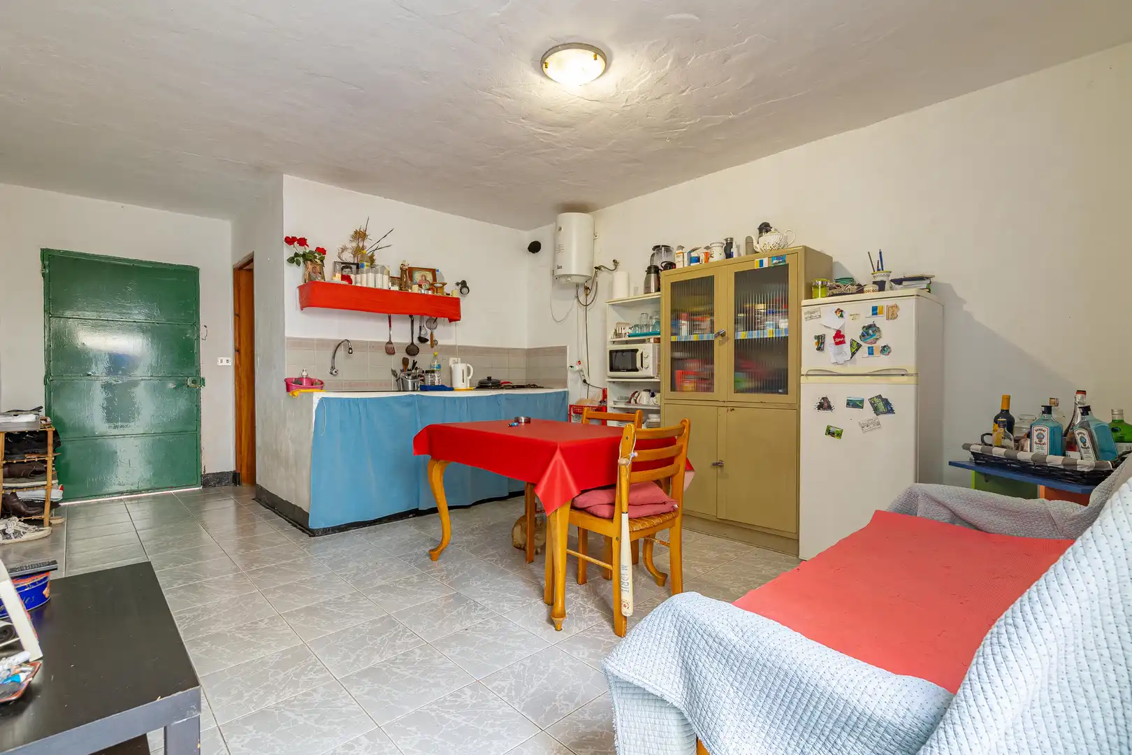 Küche von Country house zum Verkauf in La Aldea de San Nicolás  mit Privatgarten, Terrasse und Abstellraum