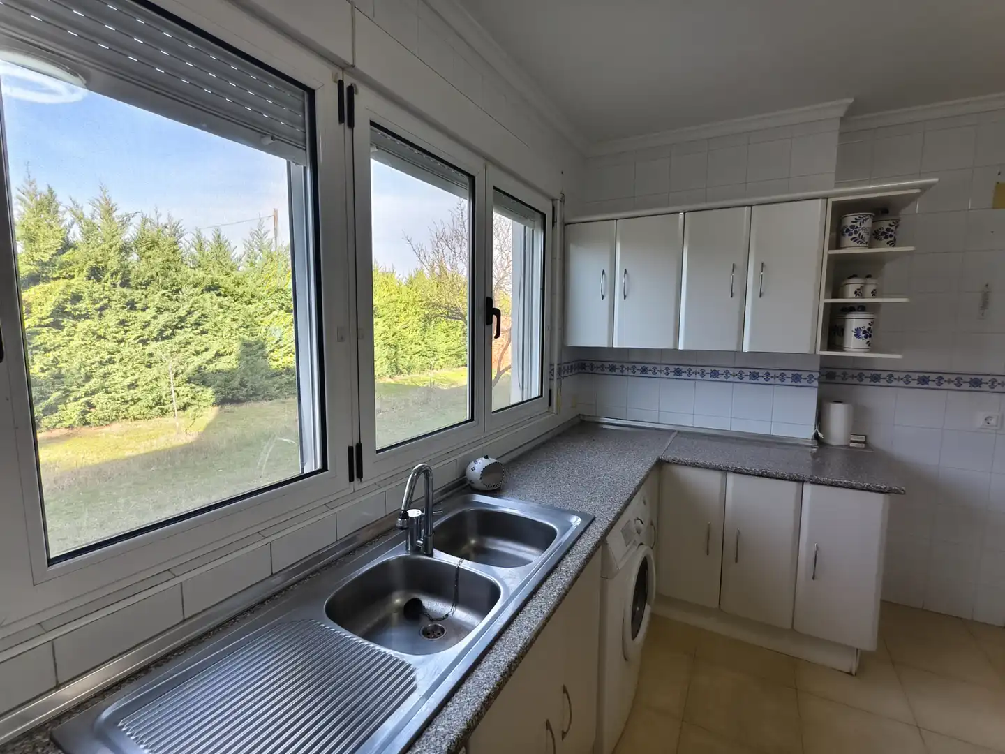 Cocina de Casa o chalet en venta en Grijota con Calefacción, Jardín privado y Piscina