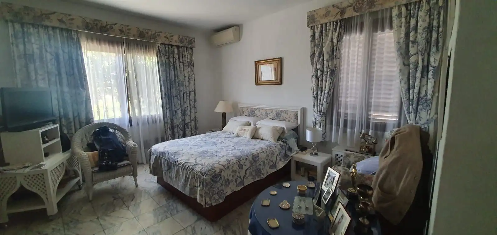 Habitación de Casa o chalet en venta en Algeciras con Aire acondicionado, Jardín privado y Terraza