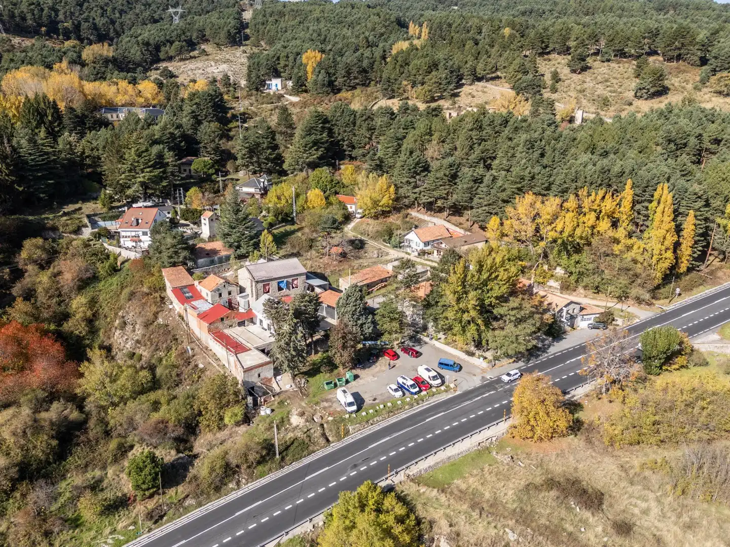 Vista exterior de Edificio en venta en Guadarrama