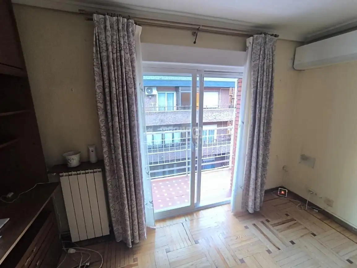 Habitación de Piso en venta en Madrid con Aire acondicionado, Calefacción y Parquet