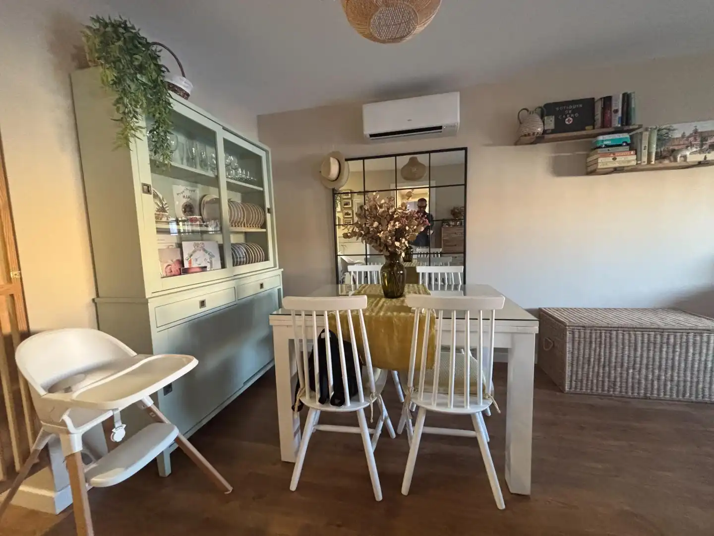 Esszimmer von Wohnung zum Verkauf in Sevilla mit Klimaanlage, Heizung und Terrasse