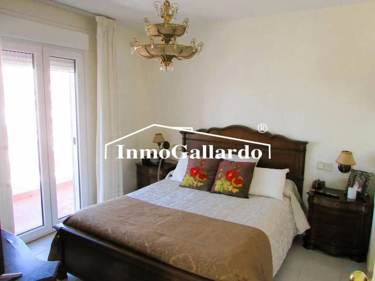 Dormitori de Casa adosada en venda en Rincón de la Victoria amb Jardí privat, Terrassa i Piscina comunitària