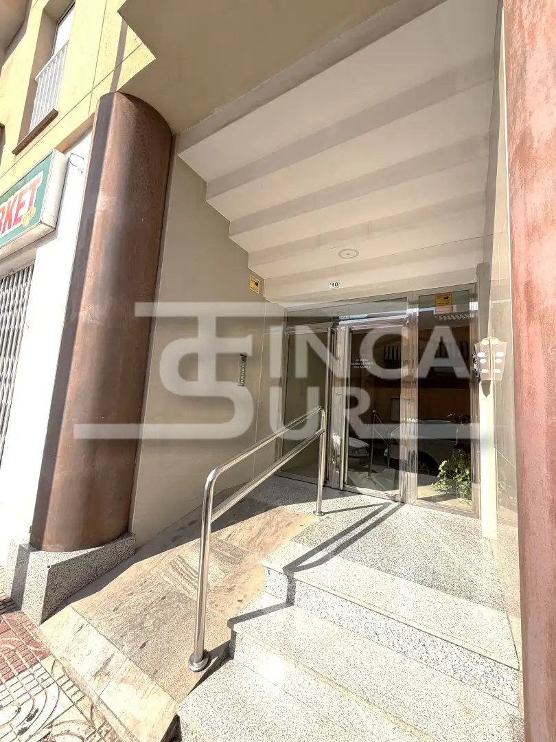 Apartamento en venta en Roquetas de Mar con Amueblado, Horno y Lavadora