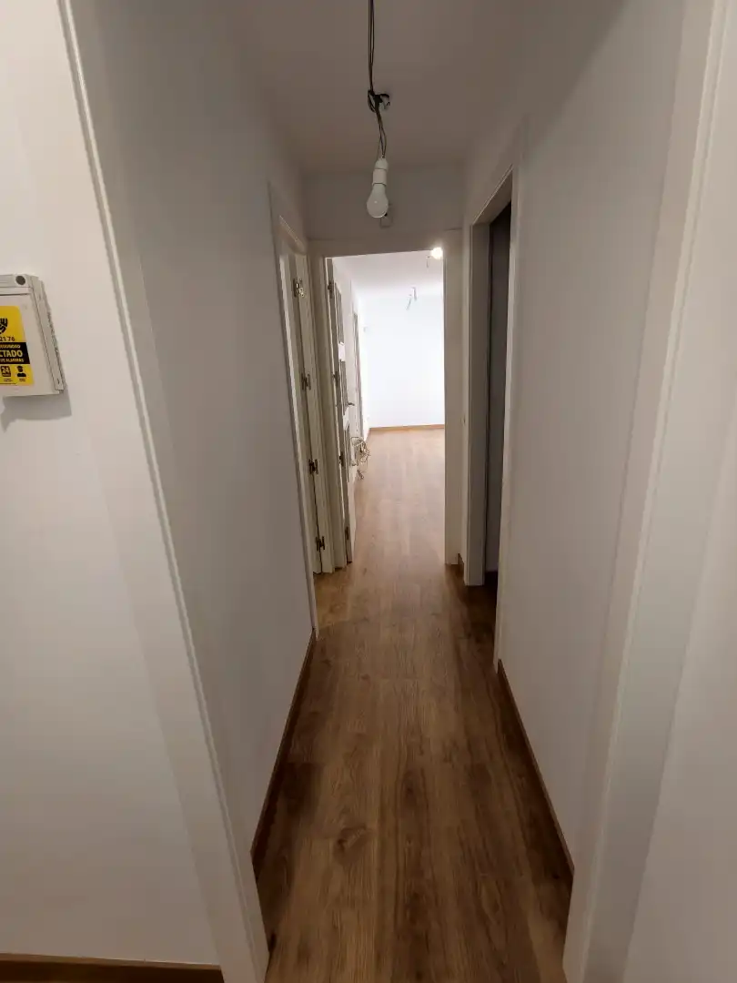Piso en venta en Sant Boi de Llobregat con Parquet, Horno y Balcón