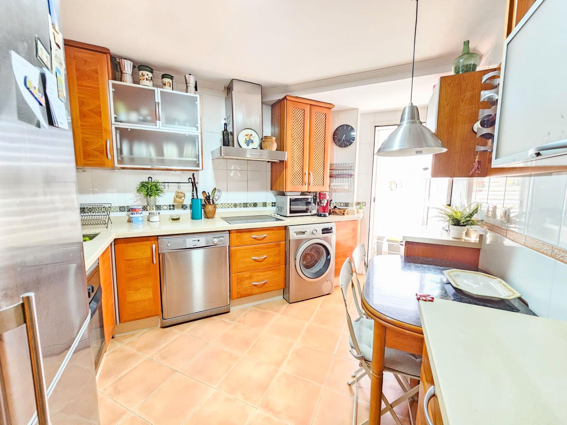 Kitchen of Flat for sale in  Jaén Capital  with Air Conditioner, Heating and Balcony