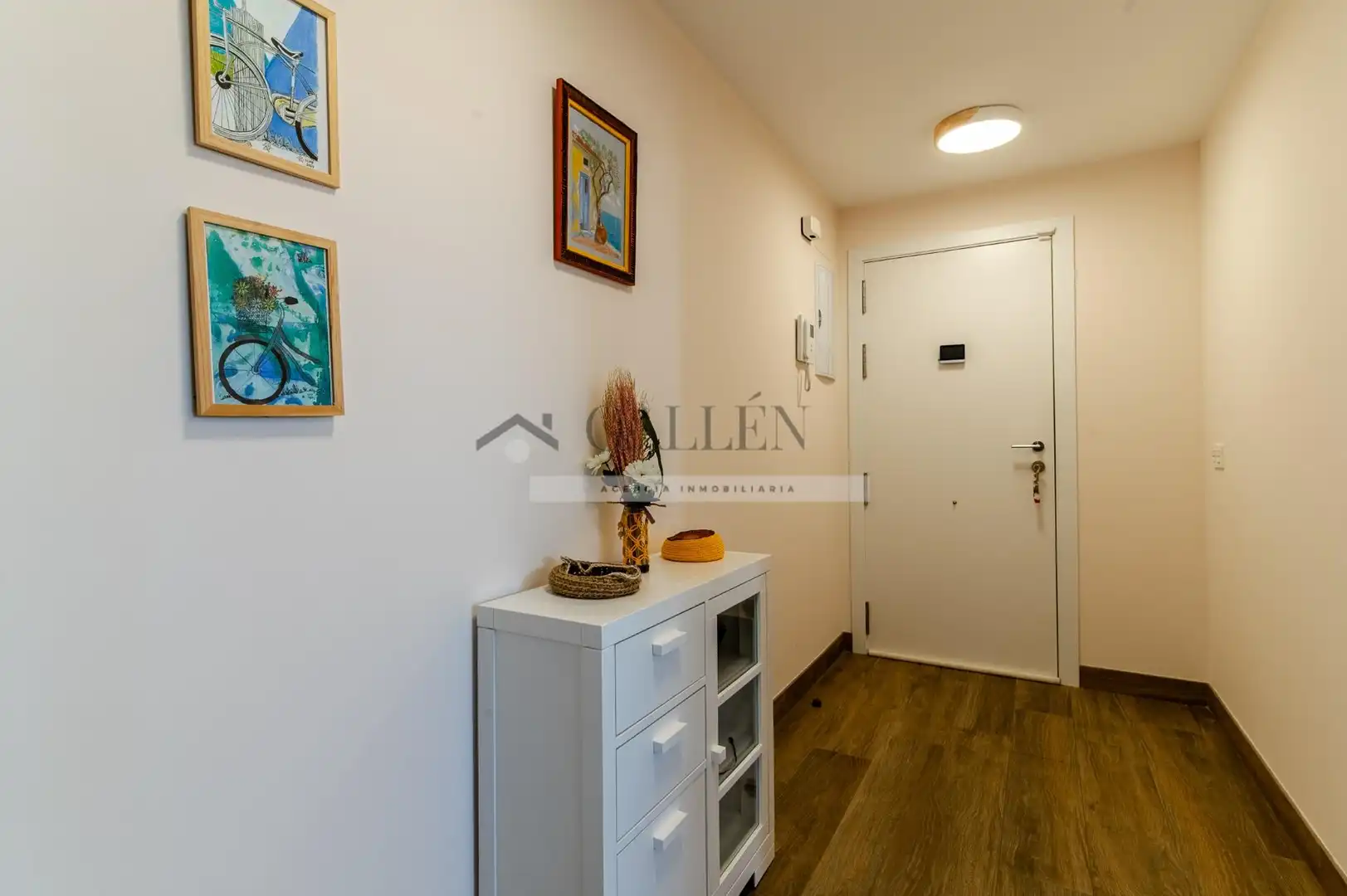 Piso en venta en Castellón de la Plana / Castelló de la Plana con Aire acondicionado, Terraza y Trastero