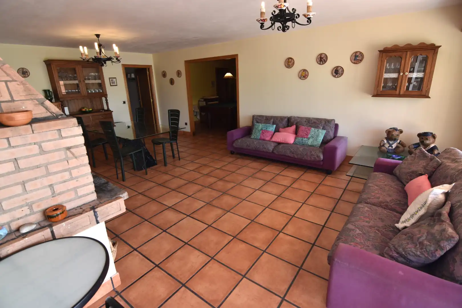 Sala de estar de Casa o chalet en venta en Bergondo con Calefacción, Jardín privado y Parquet