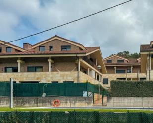 Vista exterior de Dúplex en venda en Alfoz de Lloredo amb Calefacció, Terrassa i Traster